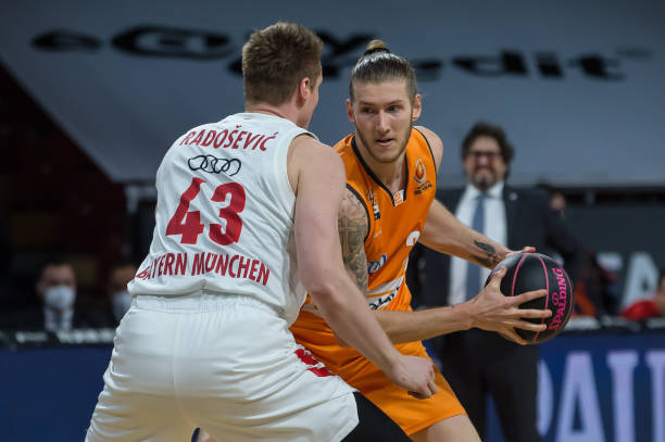 加之主帅在 加之主帅在