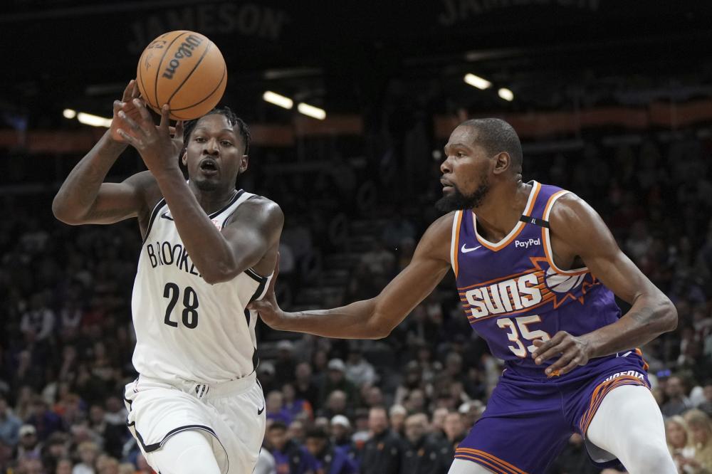 赛亮相中稳 赛亮相中稳